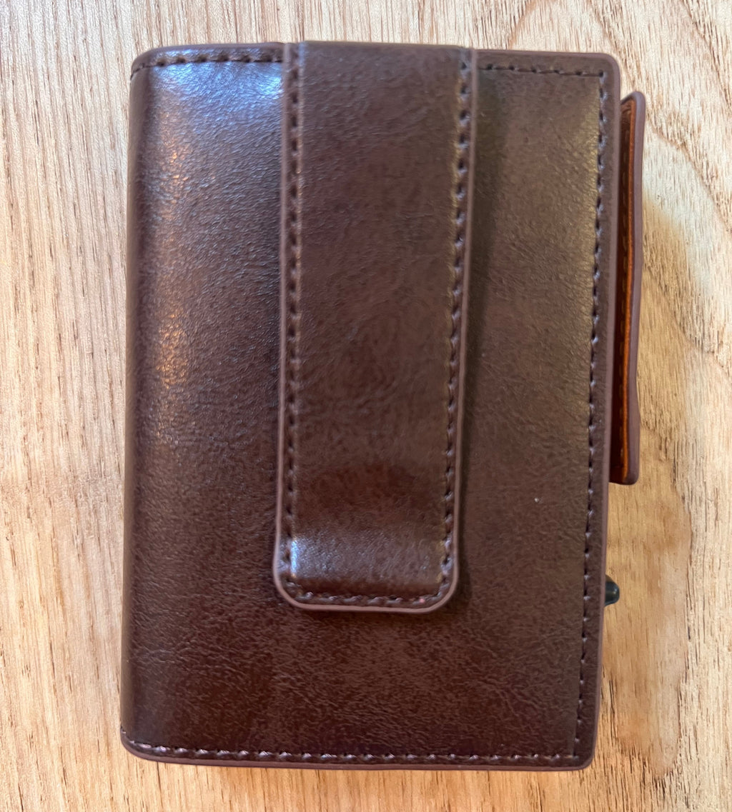 AirTag Compatible Wallet (Brown)