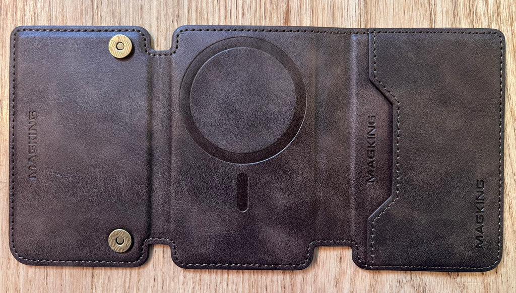 MagSafe Wallet (Brown)